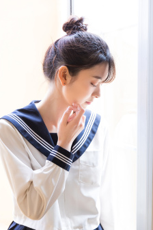 青青河边草免费观看