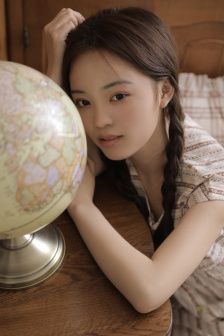 《丰满女人》hd
